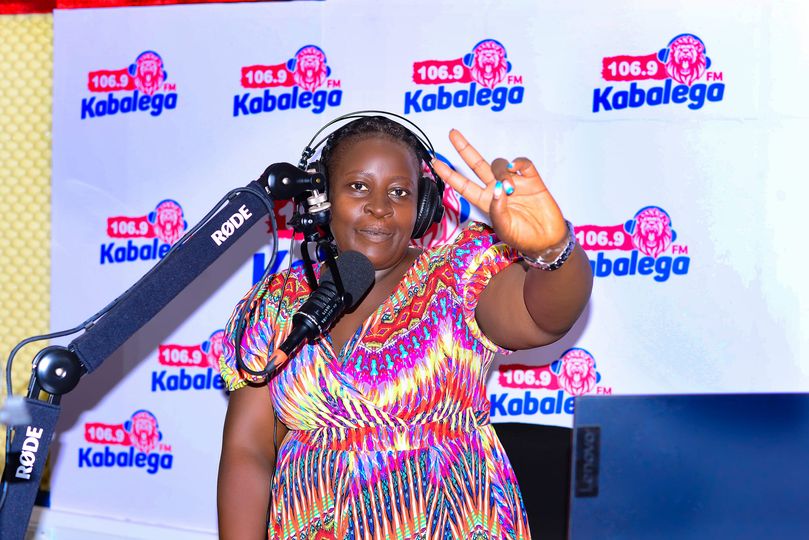fmkabalega's tweet photo. #OnAirNow
#Nezikukooka with @SharonKobusing5 till 2:00pm.
Catch inspiring conversations, beauty and cooking tips, and so much more.
Drop your favorite jam in the comments for the #RequestHour
#Emanziyawe https://t.co/1HmQ8yW0rp
