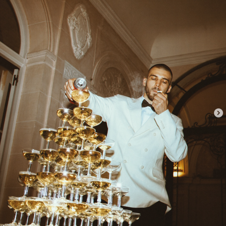 DeRapFr_'s tweet photo. 🆕 L'album "Champagne en canette" d'Absolem est dispo ! 👌 @Abso__lem 

Avec : 
🔸 EDGE
🔸 ISHA
🔸 BEN plg
🔸 Ferdi
🔸 Peet https://t.co/ofxS1rr6cq