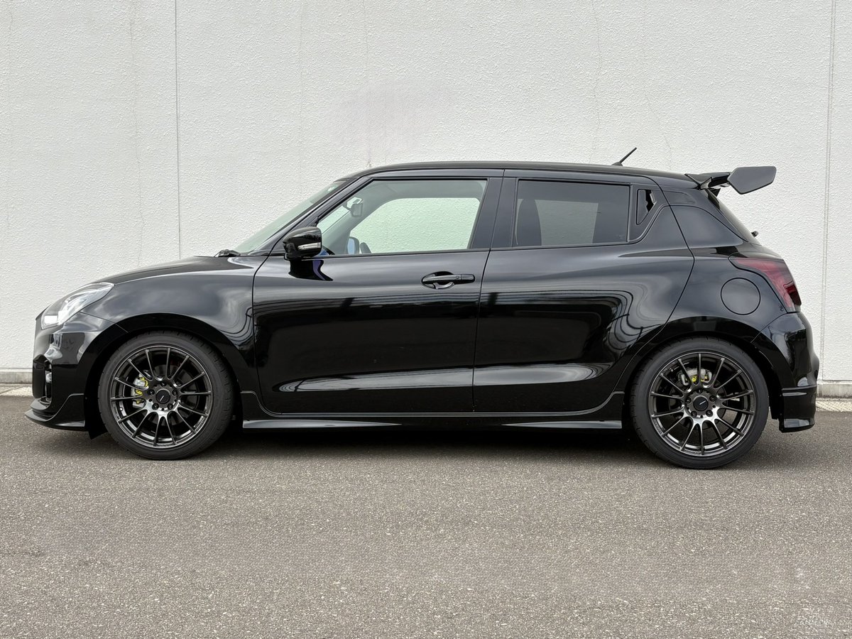 ユラシル tweet media