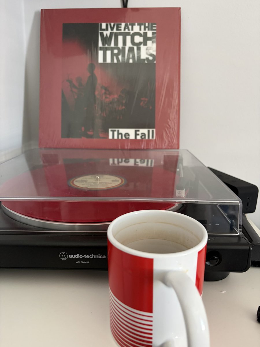 Albums200's tweet image. #MusicandMorningCuppa and #FallFriday back together and where it all started The Fall Live at the Witch Trials