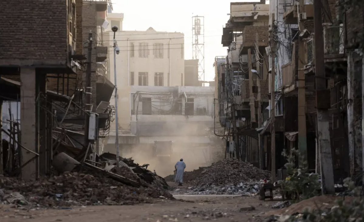 Laetitia Bader tweet media