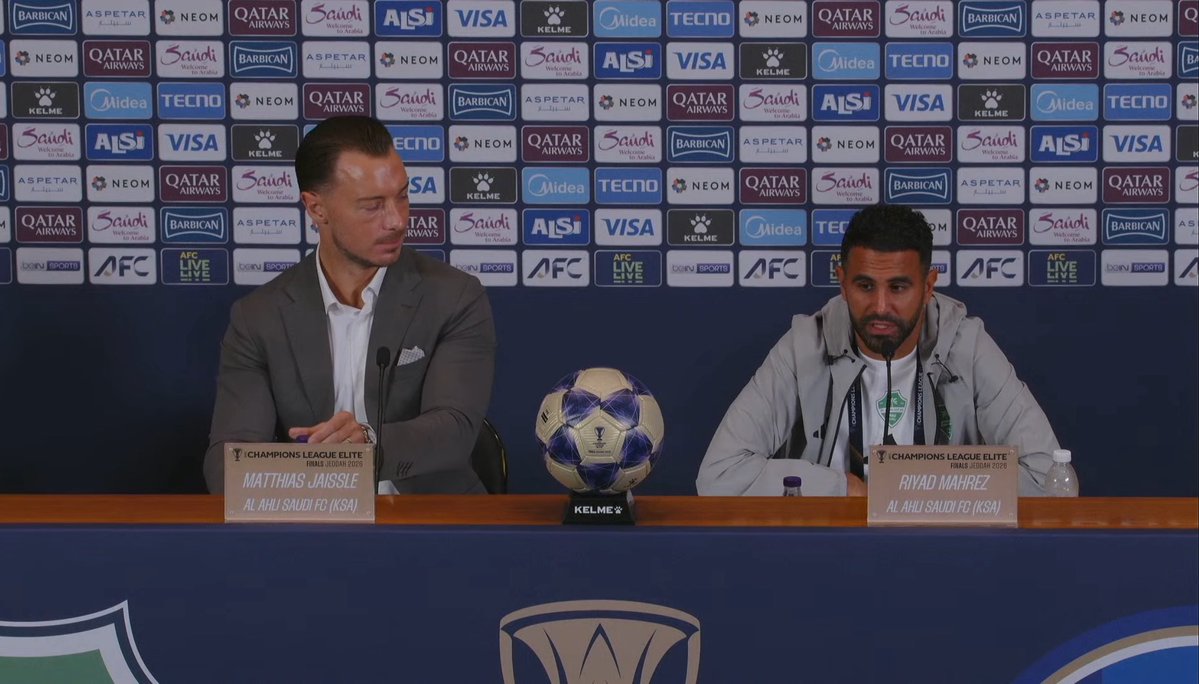 عمرو tweet media