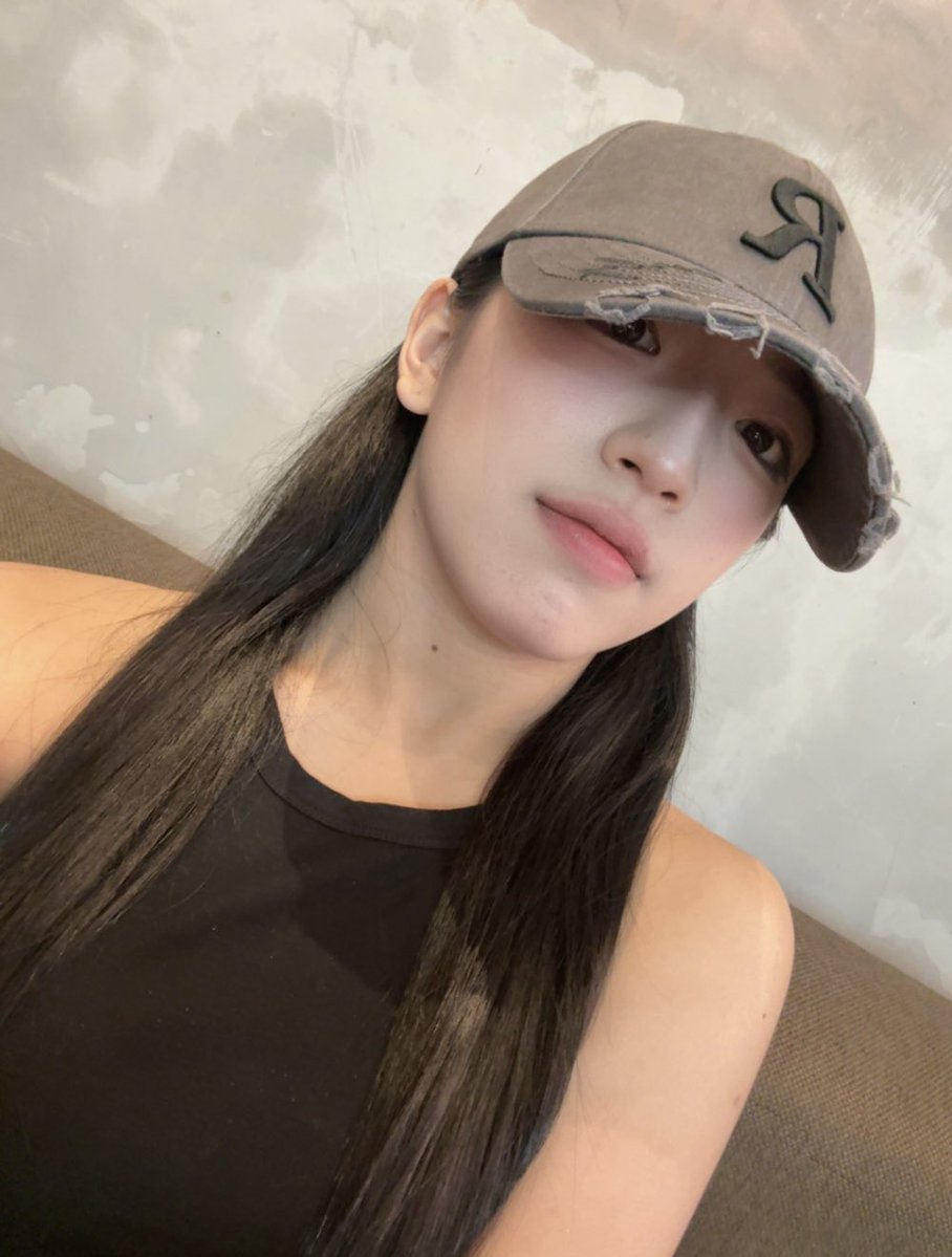 Desy Natalia tweet media