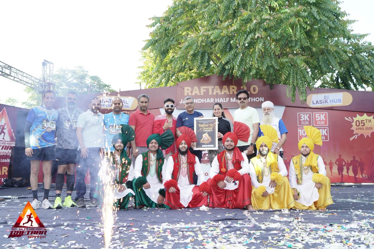 dcj_official's tweet image. 🕺 Pure Energy! #DoabaCollegeJalandhar Bhangra Team wowed the crowd at #Raftaar2 Half-Marathon.  #Bhangra #Jalandhar #CulturalPride