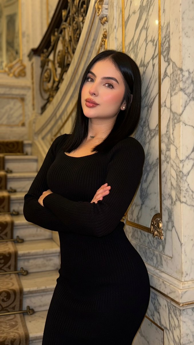 Eva Innocense tweet media
