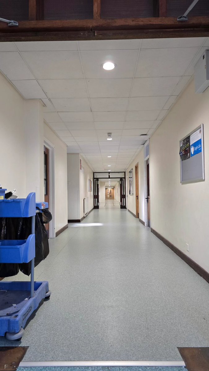 richardbarr2424's tweet image. Today is a very special day 🥳
Its my 4th year @LonghillSchool as a cleaner 😉
My Best achievement is : 4 years with absolutely NO ! Thats right no days
 "OFF" sickness 😷 🤒 🤧 🤕 😷 
May it continue 👍
#inspire 
#aspiration 
#determination 
#success