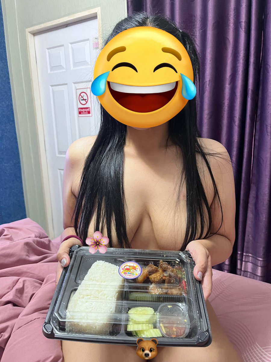 28yr virgin🌸💐💘🐷🎀 tweet media