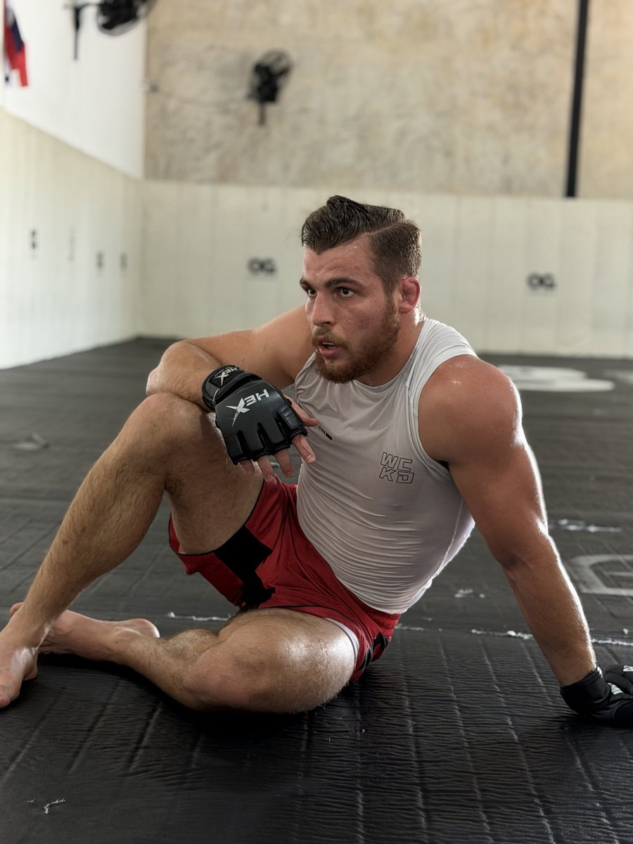 DonchenkoUFC's tweet photo. Fight news coming soon 🔜 🩸 https://t.co/2wPAhbwkd2