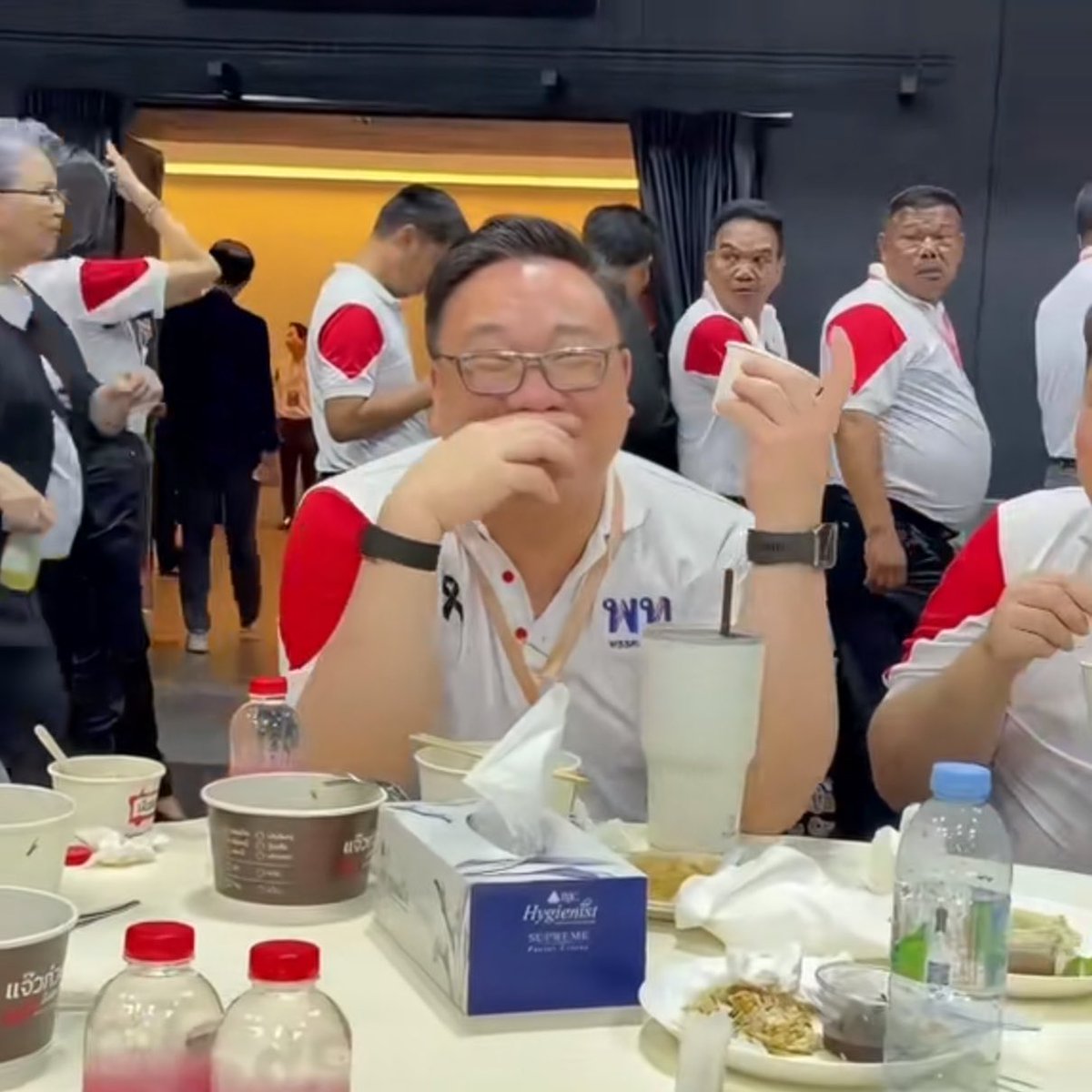 Maysarr—🍡🐈‍⬛ tweet media