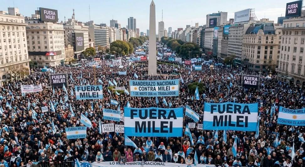 AMO A MI PATRIA POR SOBRE CUALQUIER POLÍTICO tweet media