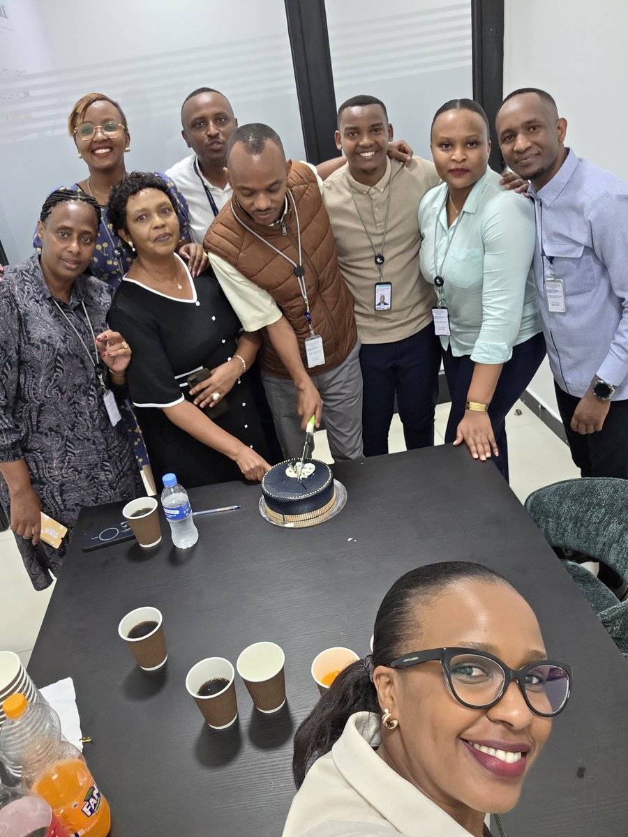 DanKatabarwa's tweet image. 10 years of serving the sector #aviation  , It wouldn't be possible without God's guidance and the journey continues. Grateful to the team .