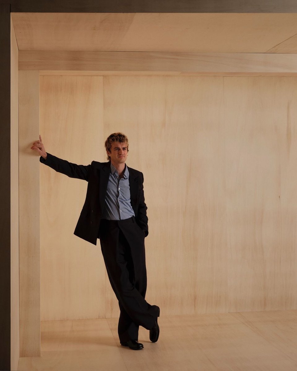 Djo Crave tweet media