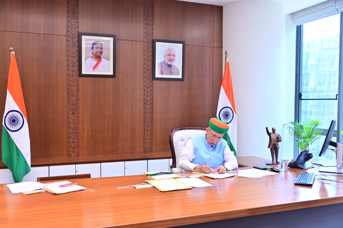 Arjun Ram Meghwal tweet media
