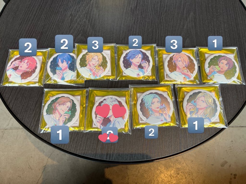 マカロロン@グッズ垢 tweet media