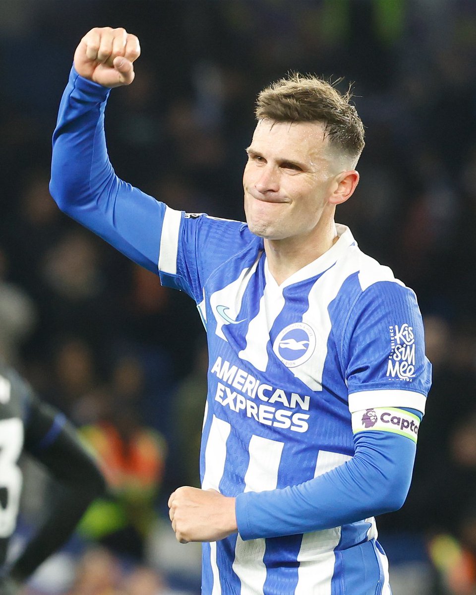 Brighton & Hove Albion tweet media