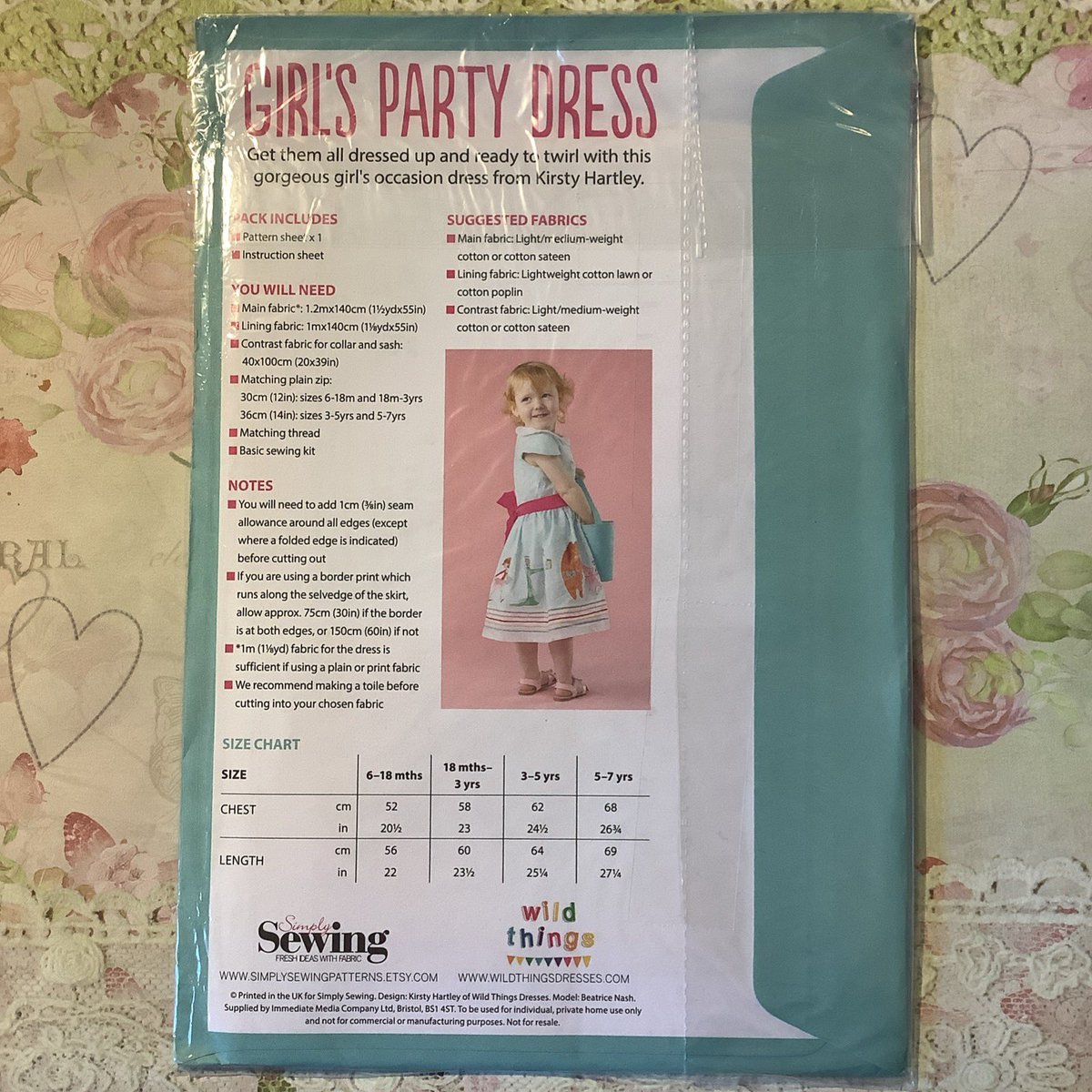 WatsonsVintage's tweet image. NEW LISTING Check out UNCUT Girl's Party Dress Simply Sewing Pattern - Ages 6 Months  - 7 Years ebay.us/m/s5Xvt8 #eBay via @eBay_UK #PartyDress #OccasionDress #GirlsDress #SewingPattern #DressPattern #UncutPattern