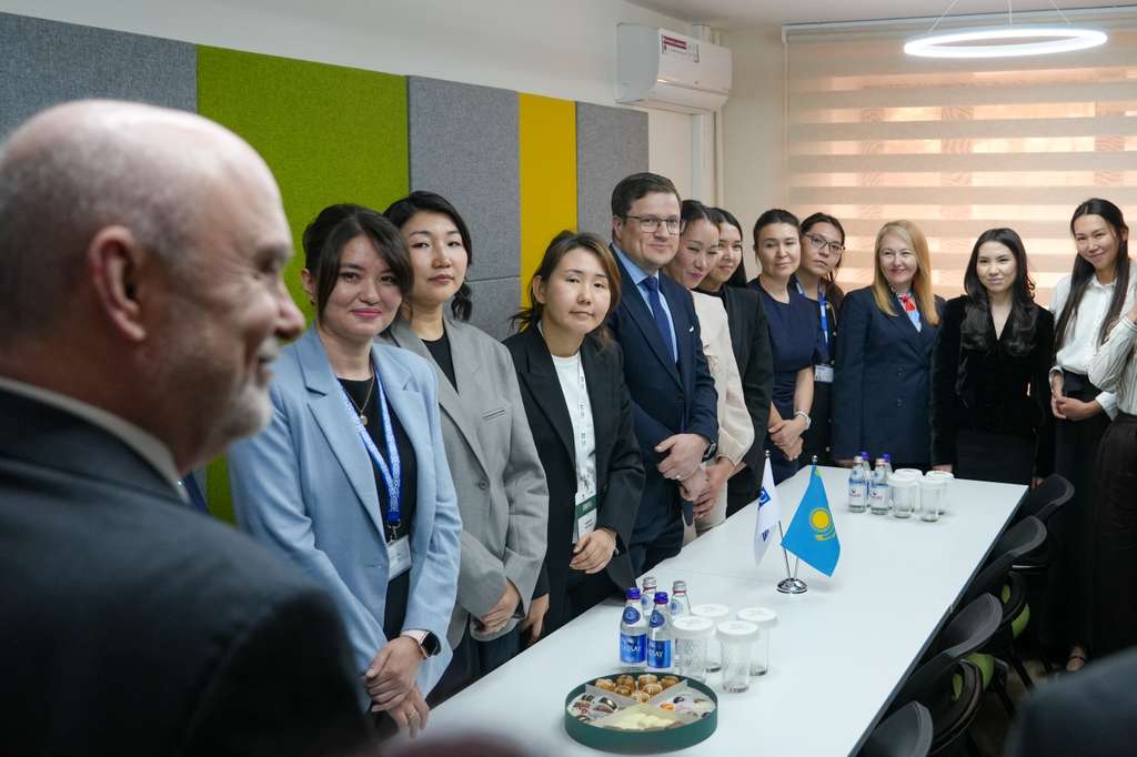 Feridun H. Sinirlioğlu tweet media