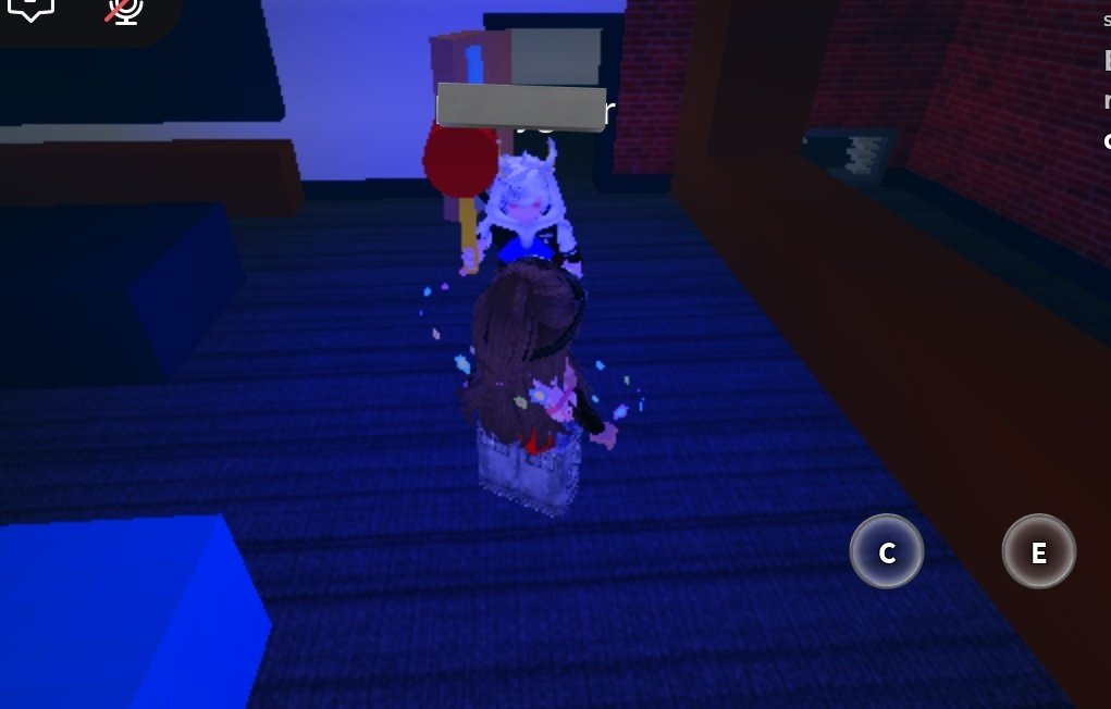 whoss_leen's tweet photo. Me mató un chingo de veces, pero amoamoamo que tengamos gustos similares en juegos, lit, de la nada entró a Flee The Facility y yo AMO ese juego 😞🩷. https://t.co/LhG5KTJxQs