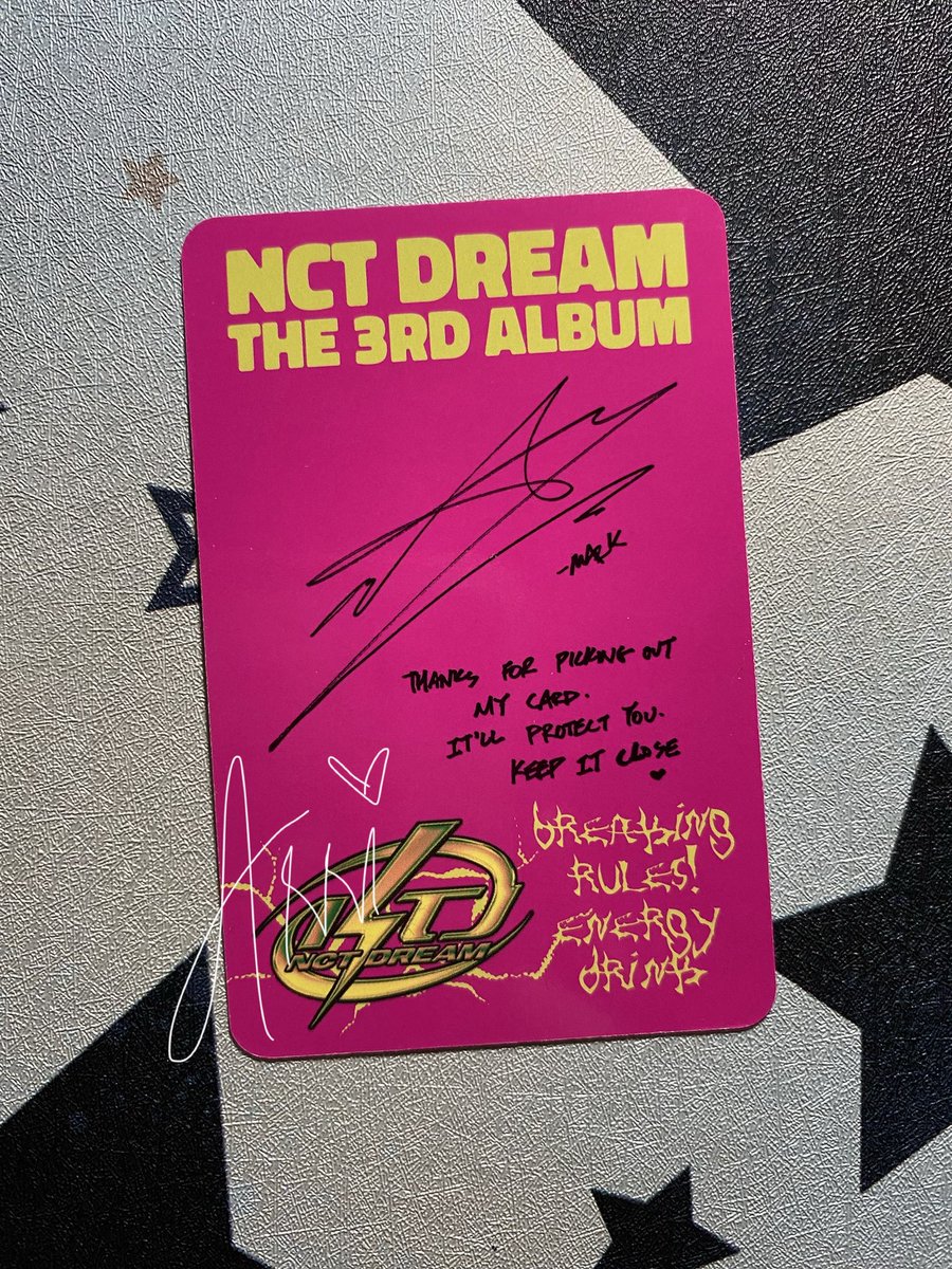 ic! interest check

wts lfb ph nct dream istj mark walmart exclusive pc 

*this is considered rare na (can’t find selling prices here so will sell same as the og price nung nabili ko + tried lower it na rin🥹) will only post if my inch!