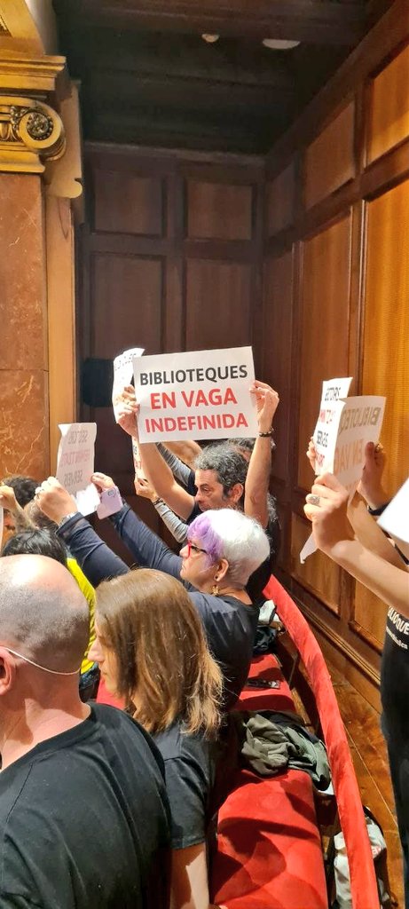 Defensem Biblios Bcn tweet media