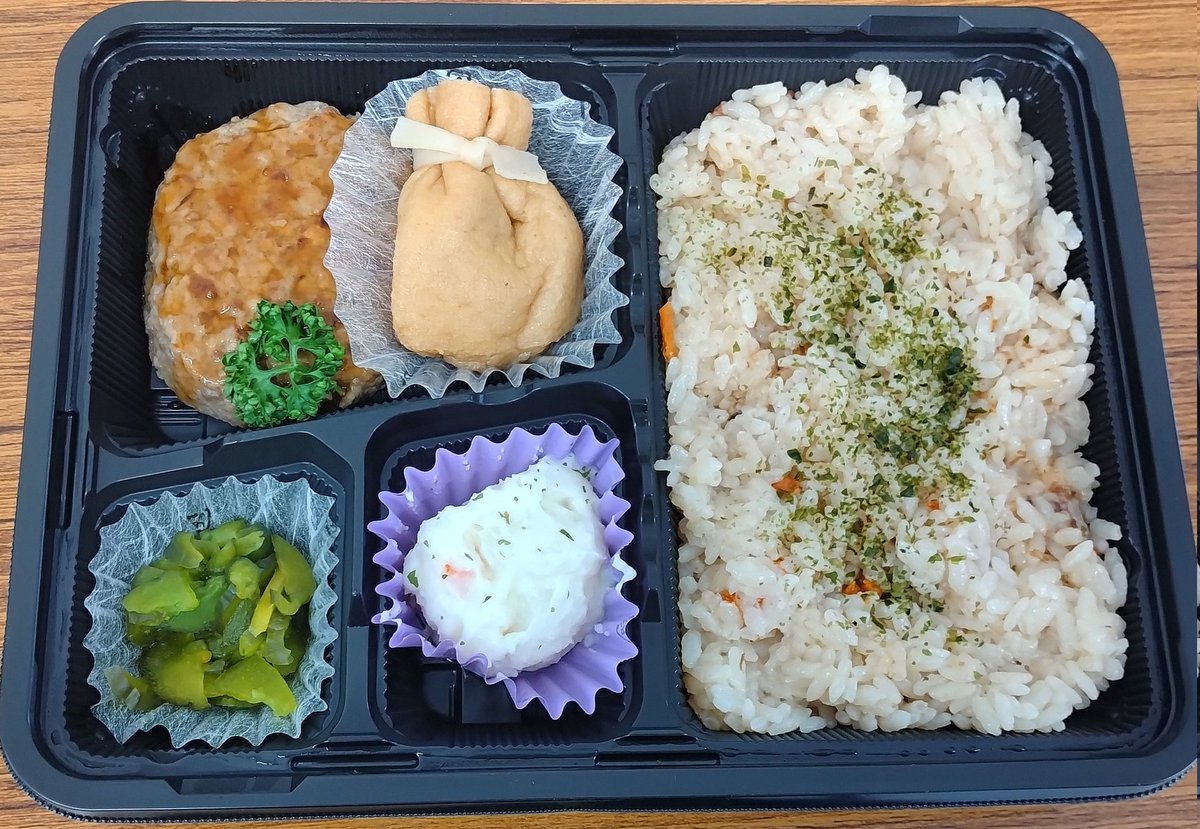 本日の任務終了

#JRR
#スポーツランドSUGO
#オフィシャル弁当