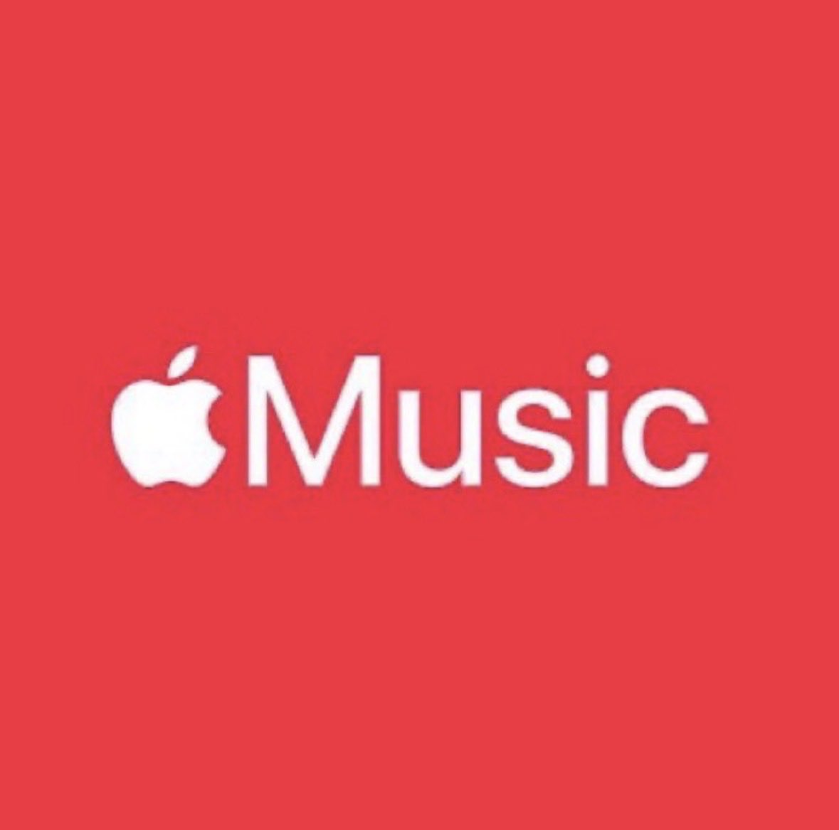QCWorldwide's tweet photo. 🚨 Justin Bieber &amp; Nicki Minaj’s “Beauty And A Beat” remains #1 on the Global Apple Music Song Chart for a 10th consecutive day. https://t.co/6M8jARsXwC