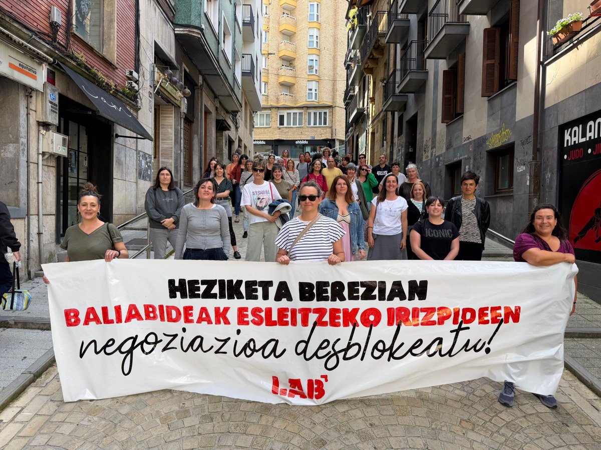 LAB SINDIKATUA tweet media