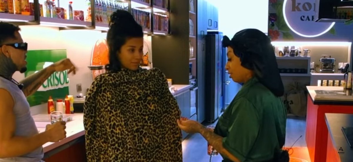 Vicky 🌼 tweet media