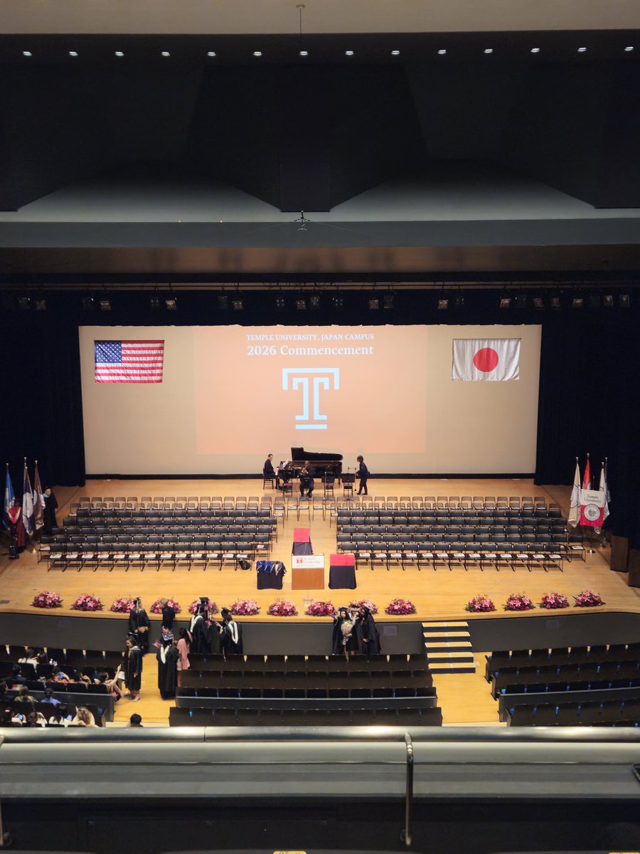 Ψ 𝔩𝔢𝔢! 𝔡𝔬𝔢𝔰𝔫'𝔱 𝔩𝔦𝔨𝔢 𝔶𝔬𝔲 Ψ 🇺🇦🇯🇵 tweet media