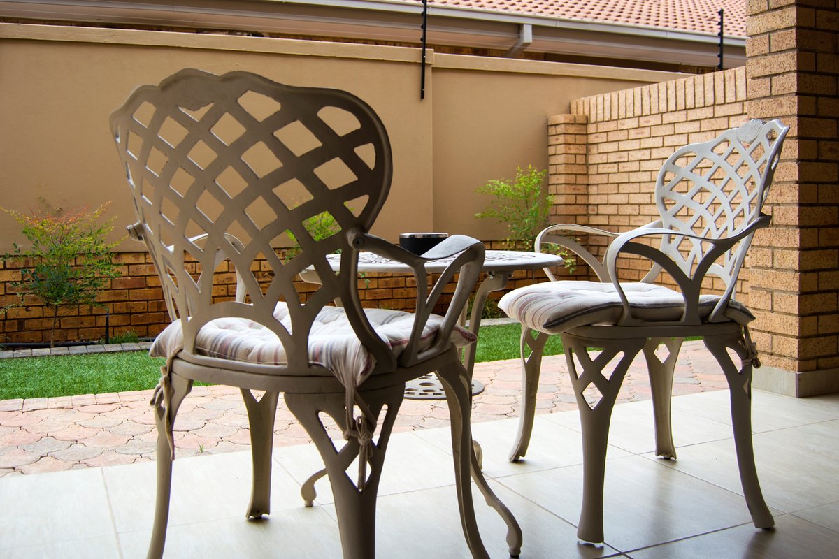 Visiting NWU Potchefstroom Campus for meetings, events, or family visits? Camelot Guesthouse &amp; Apartments offers comfortable, centrally located accommodation perfect for parents, lecturers, and visiting guests.

For more information visit camelotpotch.co.za.

#NWUVisit