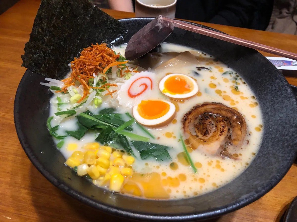 khandarmaa tweet media