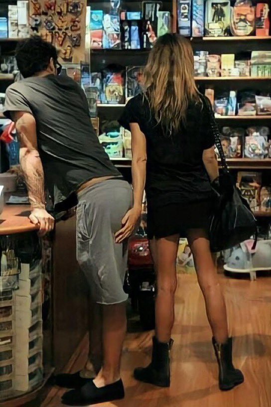 abudhbai🏝️ tweet media