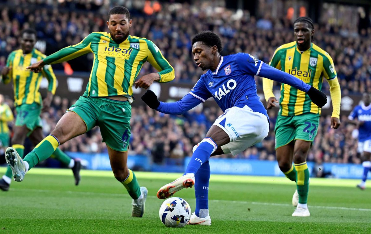 Benjaminbloom's tweet image. It’s WEST BROM vs IPSWICH tomorrow lunchtime as the promotion race rolls on. Who do you see coming out on top? ⚔️⚽🔥

#WBA #ITFC #EFLChampionship #WBAIPS