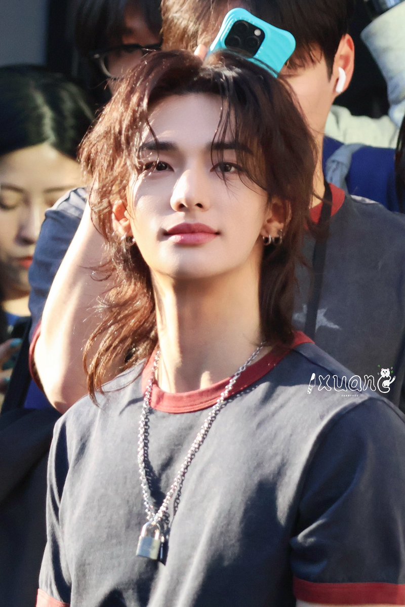 Xuan1117c's tweet image. 260424GUESS

/

#Hyunjin  #현진  #黄铉辰 #ヒョンジン  #StrayKids #skz #스트레이키즈
#HYUNJIN_GUESSRoom1981