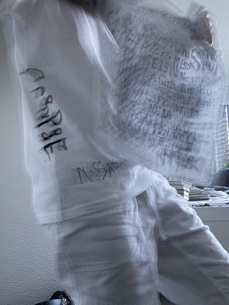 ThyMightyLord's tweet photo. In honor of corpsetwt community and corpse, here is the bag and shirt I made. 

Should I put a wine stain on my White Tee? ⛓️🖤 https://t.co/gnshmdmaJP