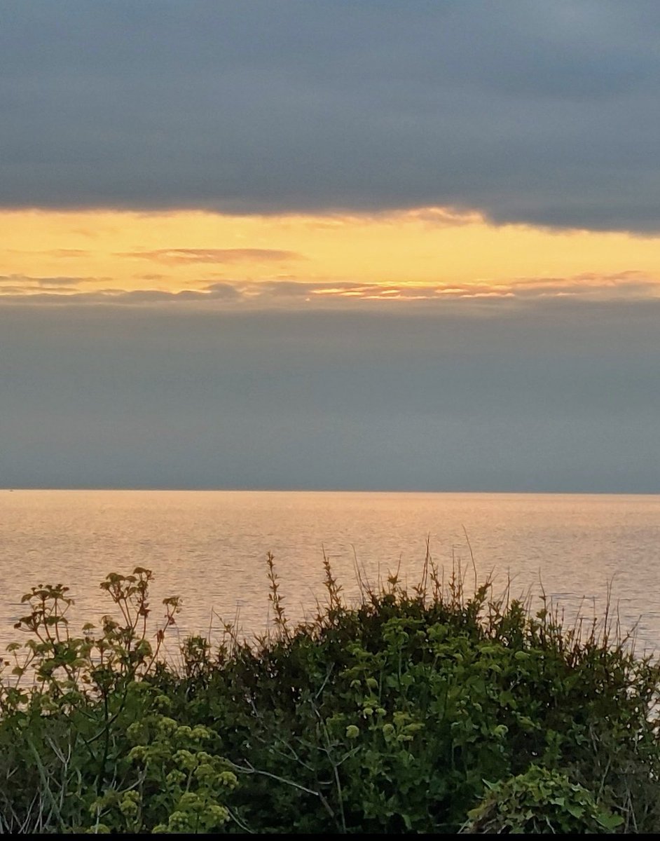 mycathardy's tweet image. #Twilight at Hunstanton #coastal #sea #Norfolk