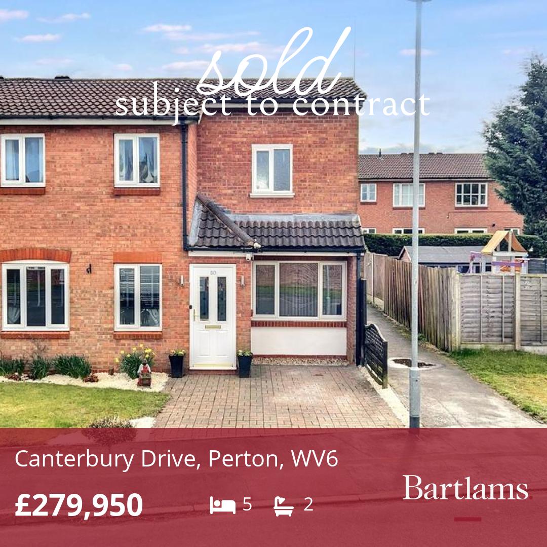 BartlamsSales's tweet image. SOLD subject to contract
Canterbury Drive, Perton, WV6

Considering selling your home too? 
Contact our team, we'd be delighted to help you move:
Tel: 01902 759888
Email: tettenhall@bartlams.co.uk

#Wolverhampton #SOLD #SSTC #Bartlams