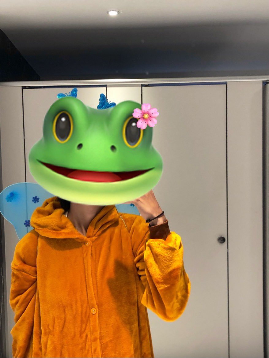 ป๊อกแป๊ก24 เมษาลางานไปดูFulfill🤓 tweet media