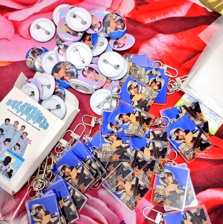 jinnatha_4ever || freebies mark lee📌 tweet media