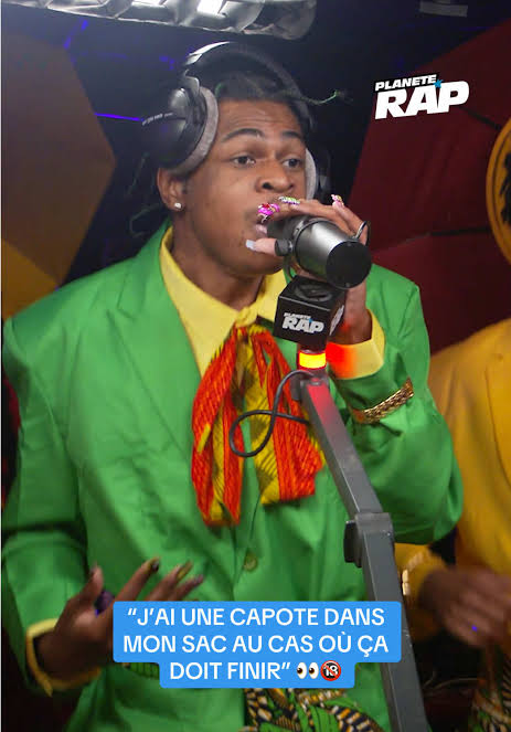 Heldène🌛🏳️‍⚧️ tweet media