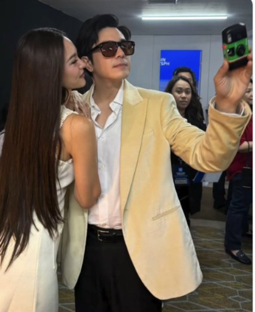 Micheryn tweet media