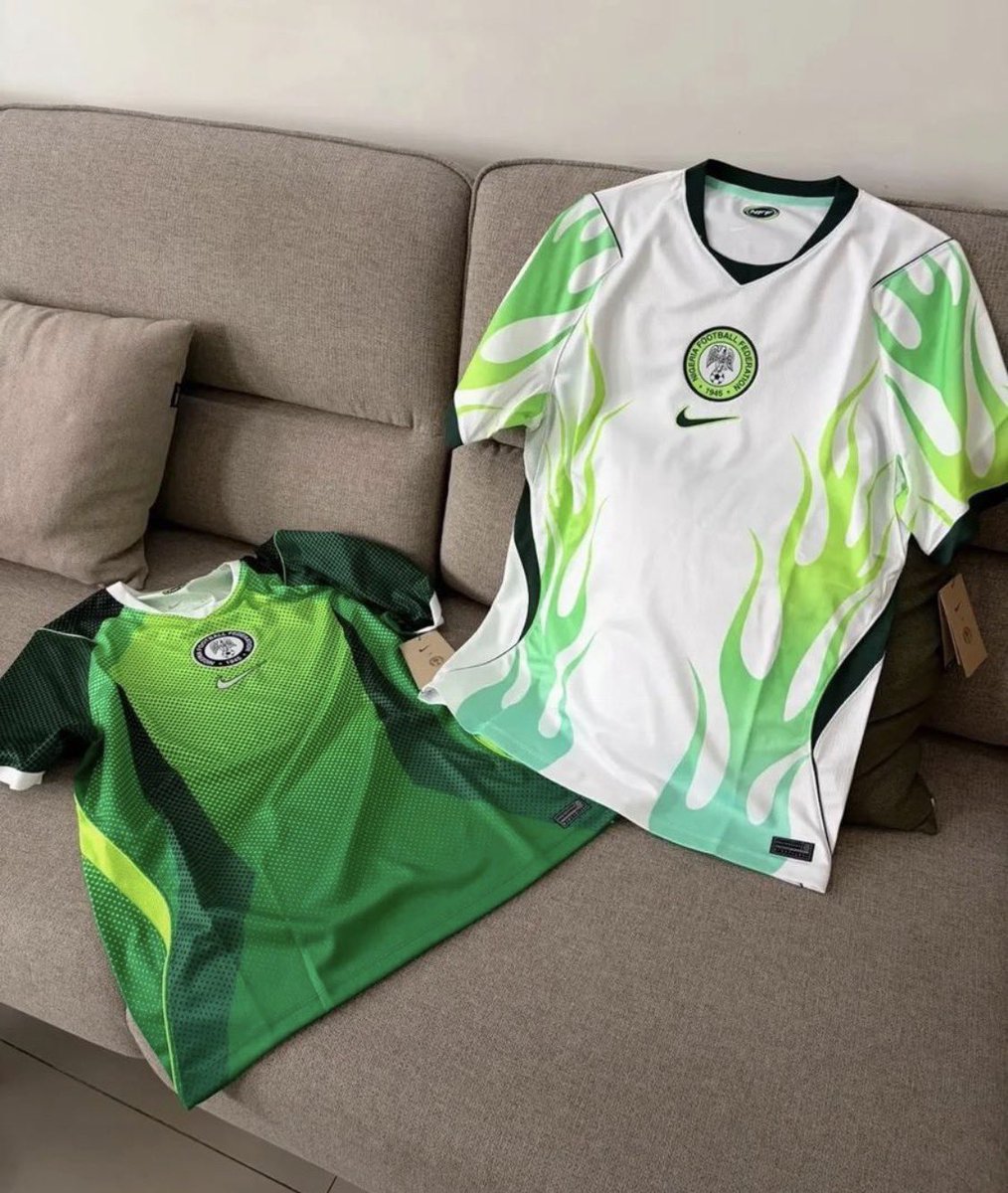 Please if you can see this kindly help me retweet my customer is your mutual 😭🙏🏽

THE NEW NIGERIA NIKE HOME AND AWAY KIT AVAILABLE IN STORE 🛍️

Price 20k