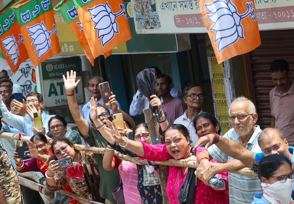 Narendra Modi tweet media