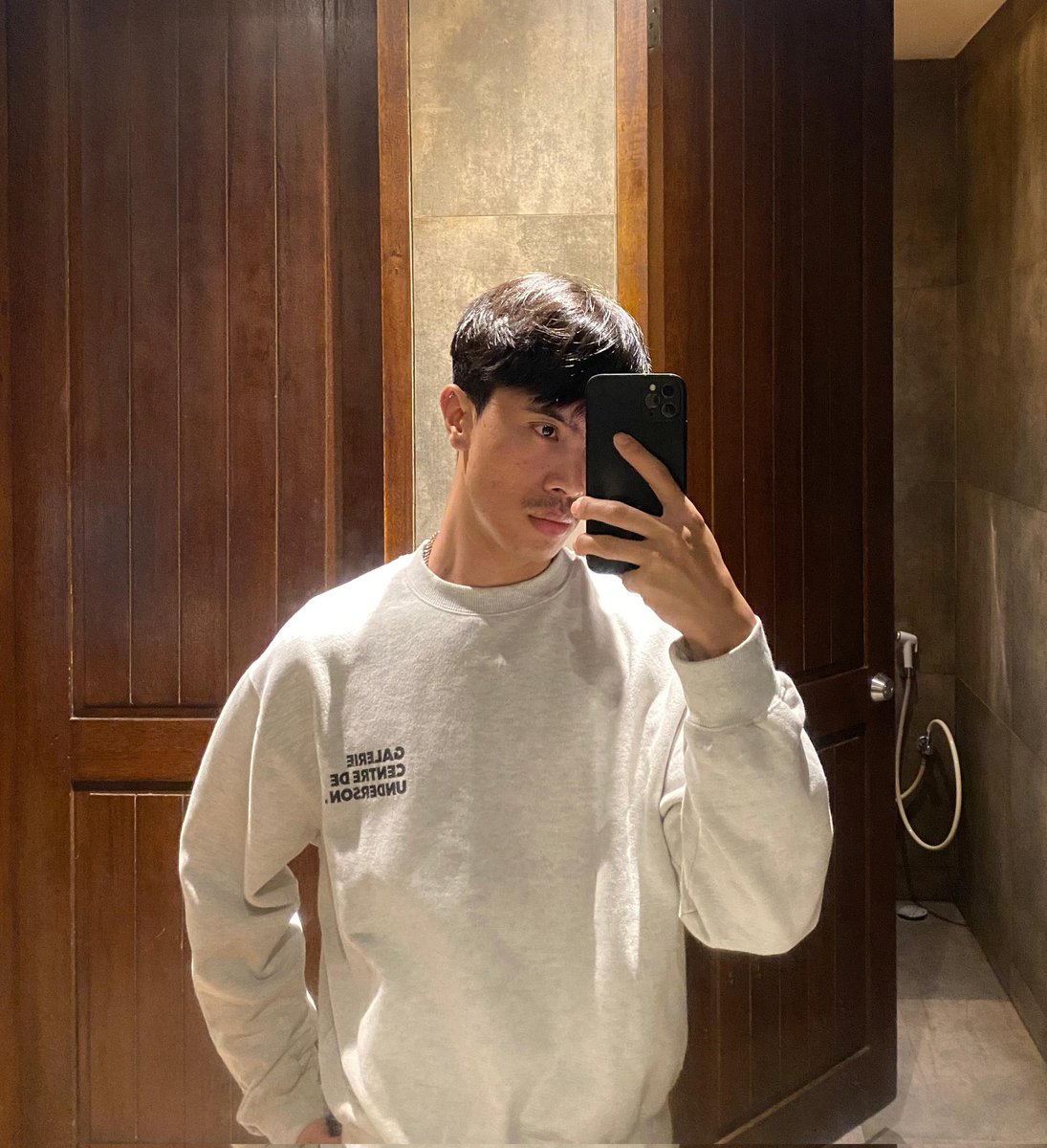 Melo Diyoo tweet media