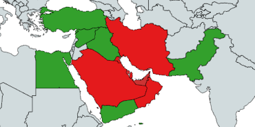 mshinqiti's tweet photo. تعاملت كل من أميركا وإيران مع دول الخليج باعتبارها مجرد "ضرر جانبي" يمكن التضحية به لكسب الحرب. لكن دول الخليج أهم من ذلك بكثير، وهي تستطيع قلب المعادلة بالتحول نواة كتلة إسلامية حصينة، عبر التحالف مع تركيا وباكستان الآن، وضم اليمن ومصر وسوريا والعراق (وحتى إيران) للكتلة فيما بعد https://t.co/KN6RPCWQiR