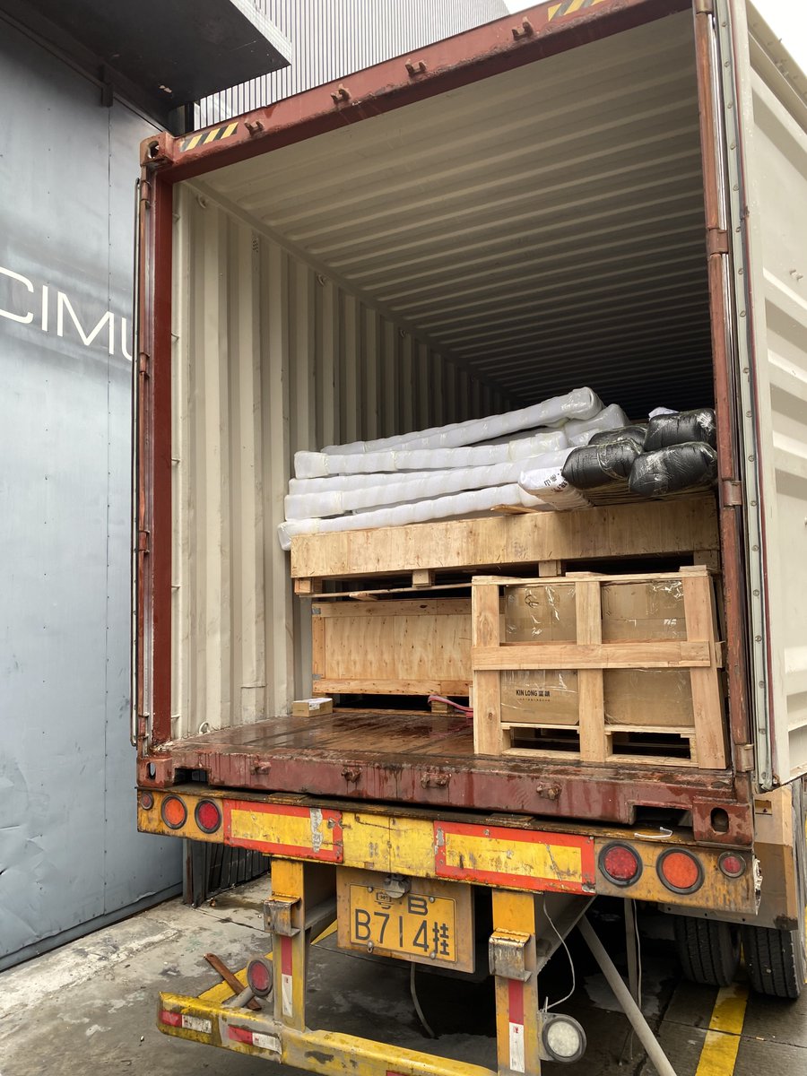 CivoWindow's tweet image. 🚚 Shipping to Dubai

Careful packing, organized loading, and strict inspection—ensuring doors &amp;amp; windows arrive safely and ready for installation.

📩 sales1@civowindows.com

🌐 civowindow.com

#civotechnology #shipment #windowexport #aluminumwindows #buildingmaterials
