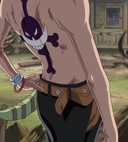 rue 𖤐 tweet media