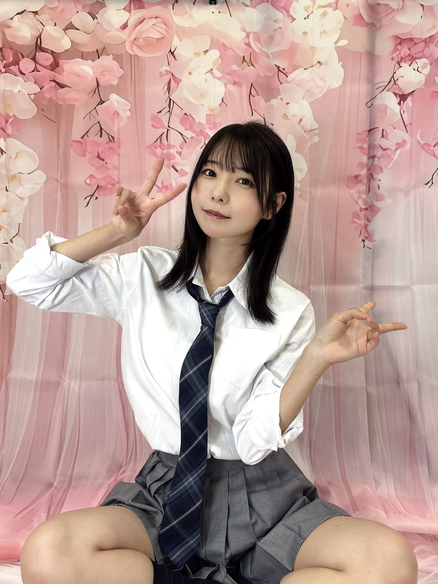 奥ゆい💛🥁🎧1st写真集『ゆいゆい』発売中 tweet media