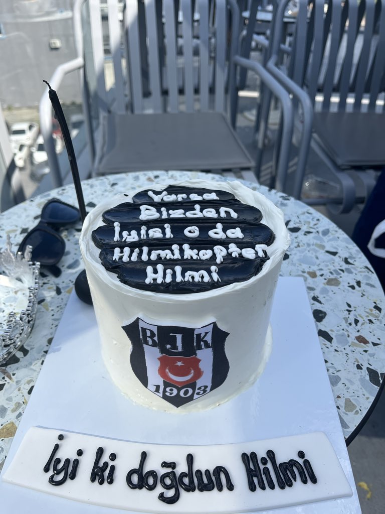 Hilmit13 tweet media