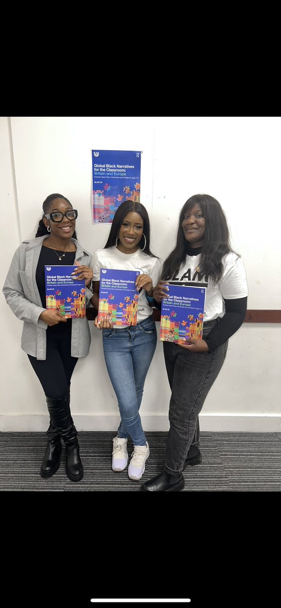 Duchess of Brixton ❤️🖤💚☭ tweet media